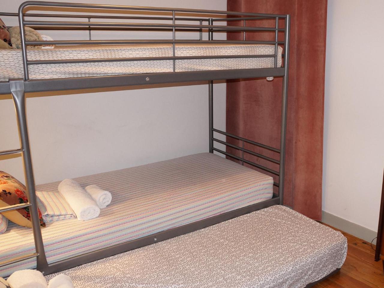 White And Grey Lisbon Apartment Bagian luar foto