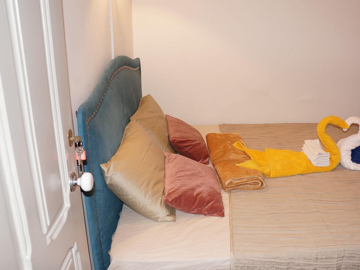 White And Grey Lisbon Apartment Bagian luar foto